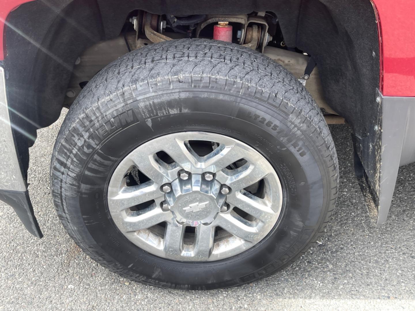 2019 MAROON CHEVROLET SILVERADO 2500H LTZ (1GC1KTEY5KF) with an 6.6L engine, Automatic transmission, located at 1960 Industrial Drive, Wasilla, 99654, (907) 274-2277, 61.573475, -149.400146 - Photo#17